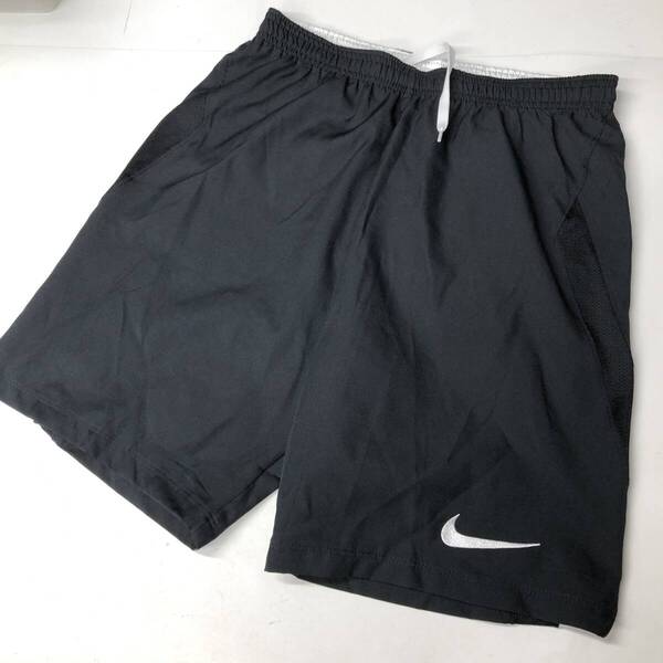 ナイキ NIKE ナイロンハーフパンツ プラクティスパンツ ブラック メンズSサイズ AJ1245