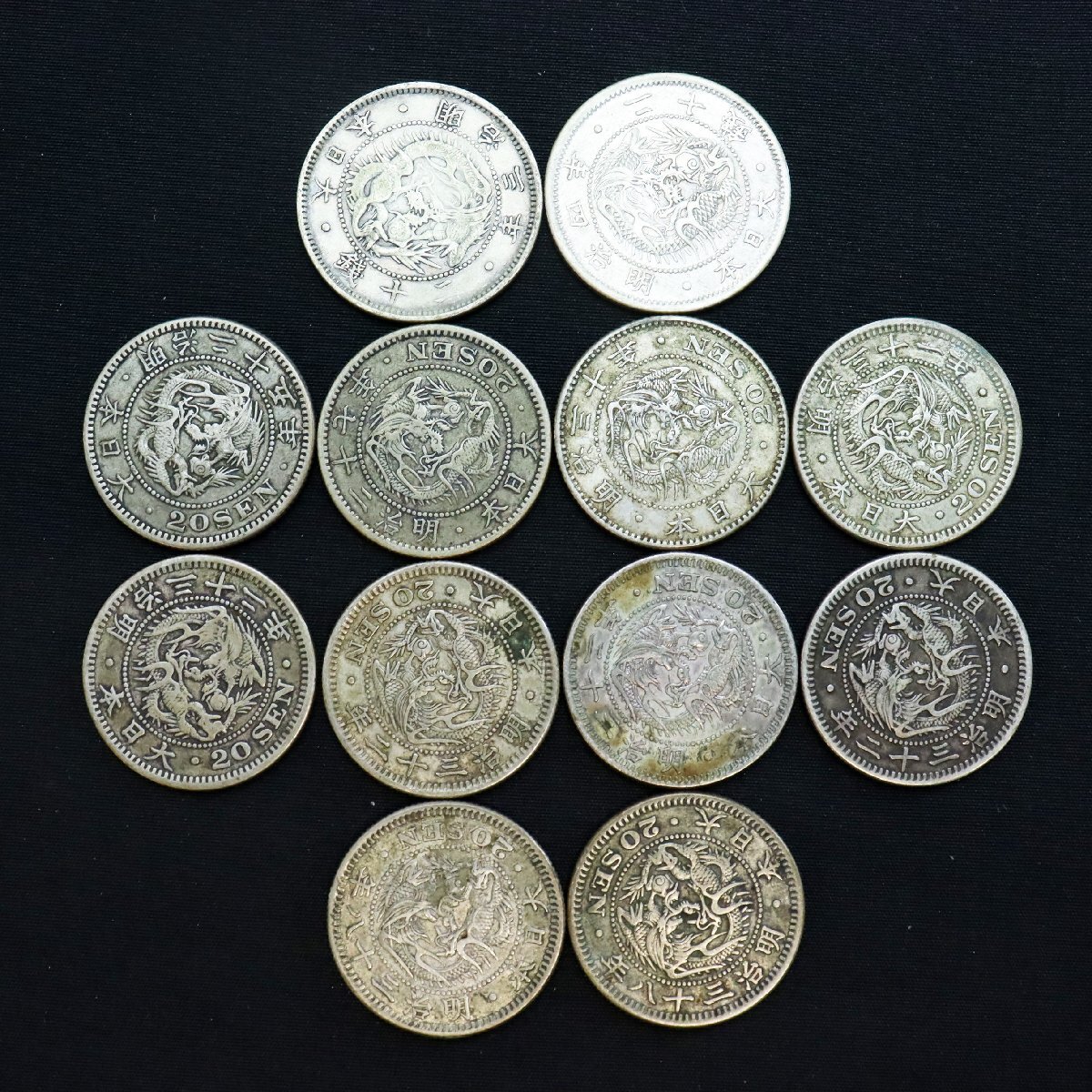 日本銀貨 旭日20銭銀貨 12枚ロット Yahoo!オークション -「旭日20銭銀貨」の落札相場・落札価格