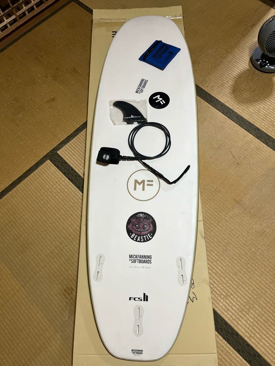 ☆観賞用☆中古☆ミックファニング☆MICK FANNING☆サーフボード☆6.1 Amazon | ミックファニング ソフトボード サーフボード KUMAFISH