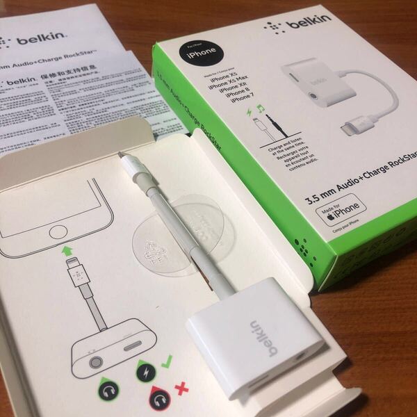 〈送料無料〉ベルキン Belkin 3.5mm Audio Charge Rockstar 二股ケーブル イヤホン iPhone Apple 変換ケーブル