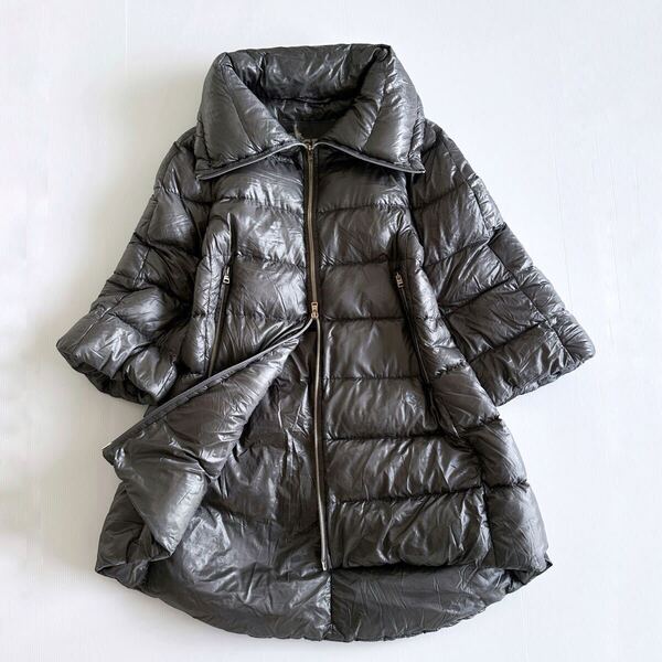 ★ 【訳あり】HERNO ヘルノ / Aシェイプ 軽量ダウンコート チャコール 40 Lサイズ