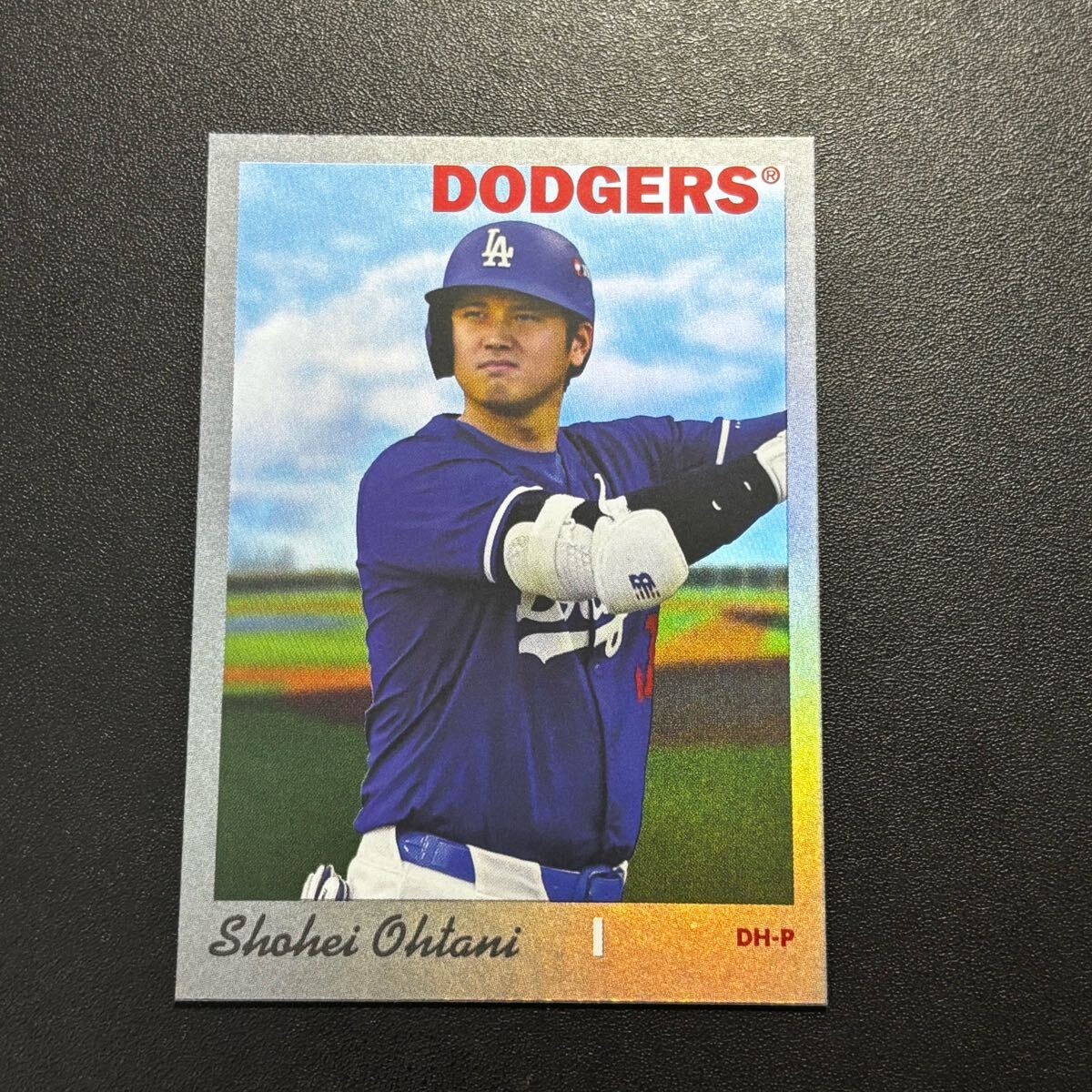 LAドジャース SHOHEI OHTANI 大谷翔平 ルーキーカード パラレル版 Yahoo!オークション -「大谷翔平 カード topps パラレル」の落札
