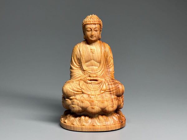 仏教美術 置物 飾り物 釈迦牟尼仏 細工彫 縁起物 お守り 開運風水 高さ8cm