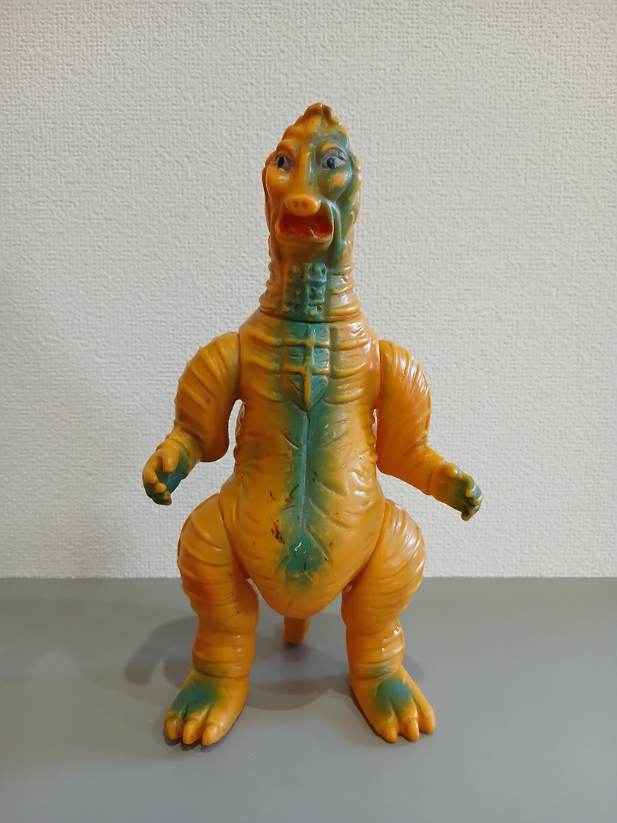 【中古品】 バニラ ソフビ 当時物 怪獣 マルサン フィギュア Yahoo!オークション -「バニラ ソフビ」の落札相場・落札価格