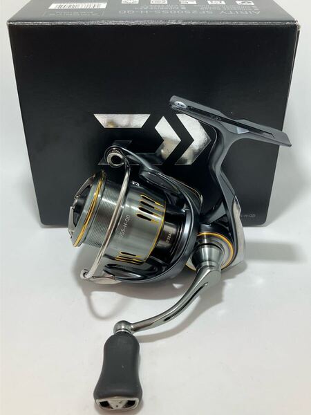 送料無料!実釣未使用!ダイワ 23 エアリティ SF2500SS-H-QD
