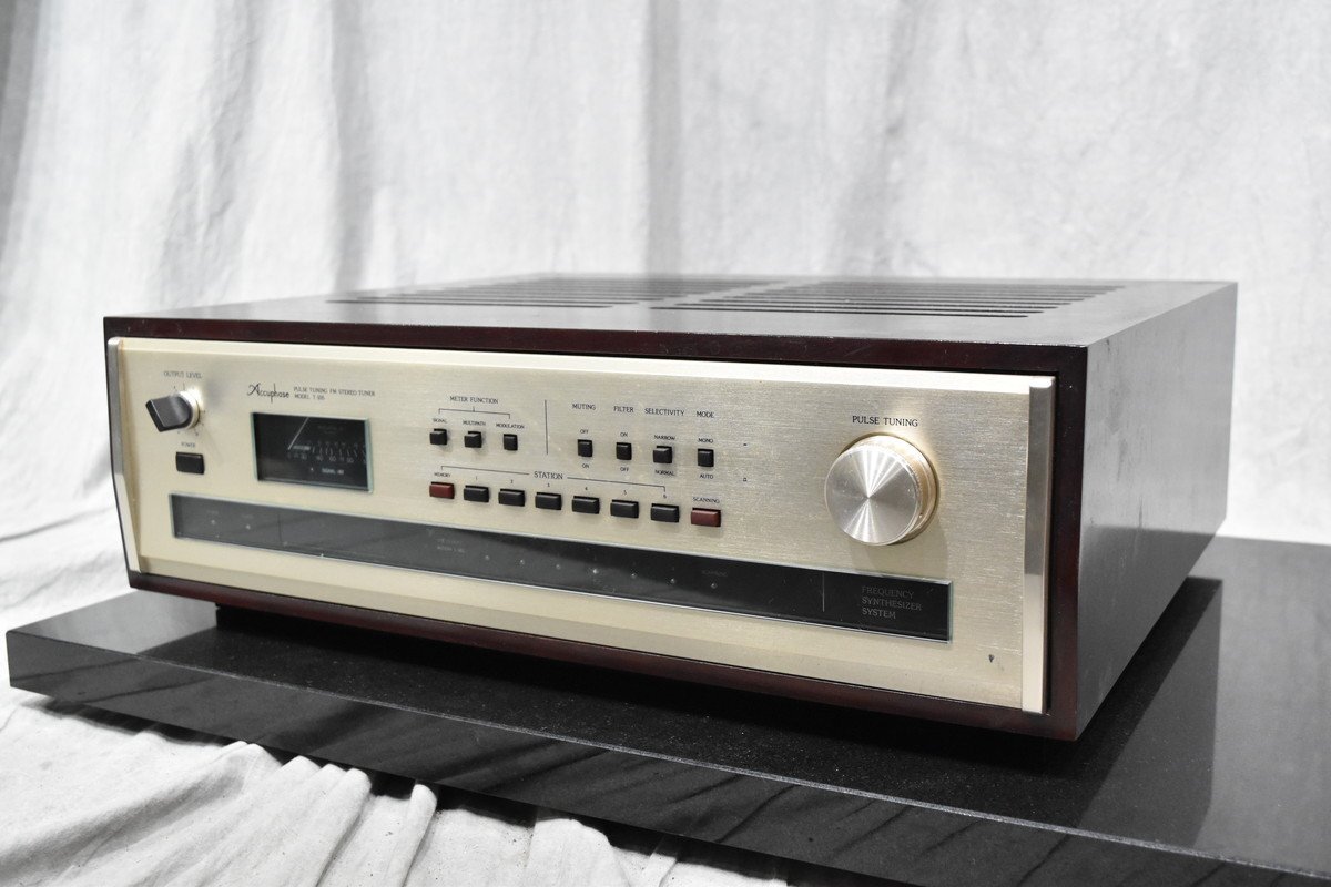☆Accuphase アキュフェーズ　FMチューナー　T-105☆ アキュフェーズ FMチューナー T-105 | 広島のオーディオ