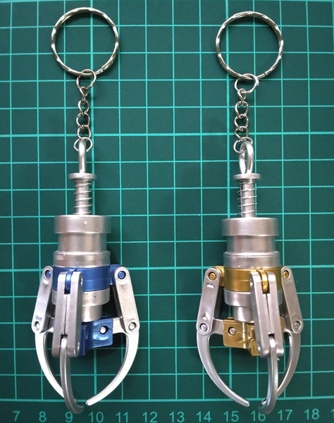 ★ クレーンアーム ★ 超ミニ クレーンゲーム UFOキャッチャー キーホルダー 【2個セット】