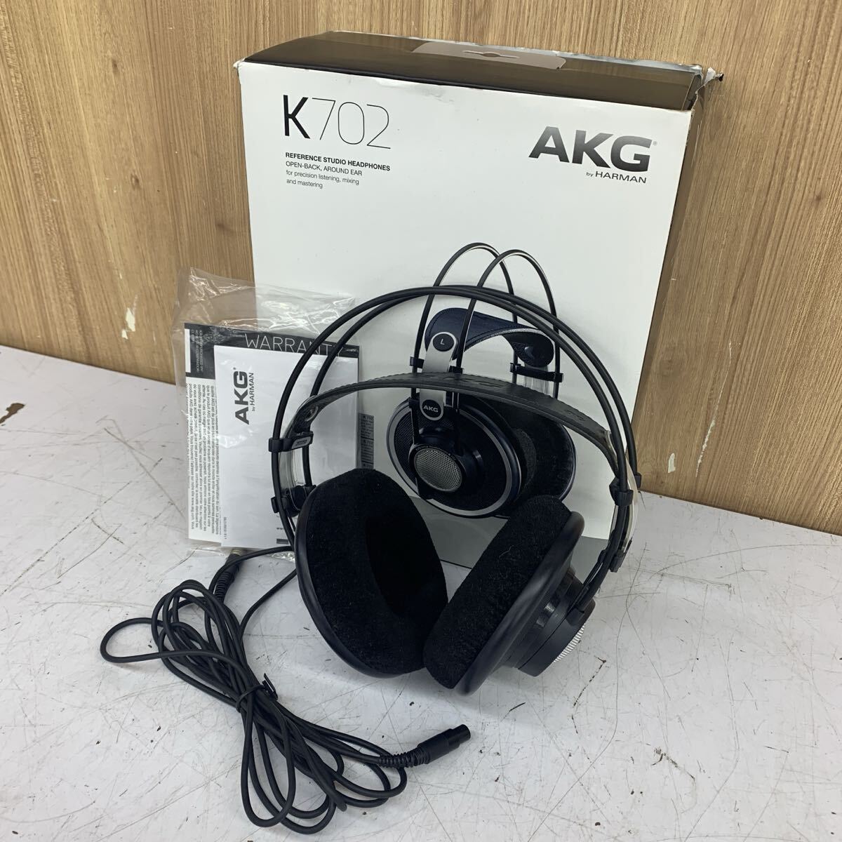 AKG K702 元箱付き Yahoo!オークション -「akg k702」の落札相場・落札価格