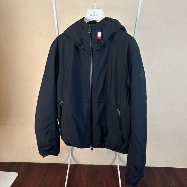 【最安値】 MONCLER モンクレールダウンジャケットトリコロール黒DUPORT2