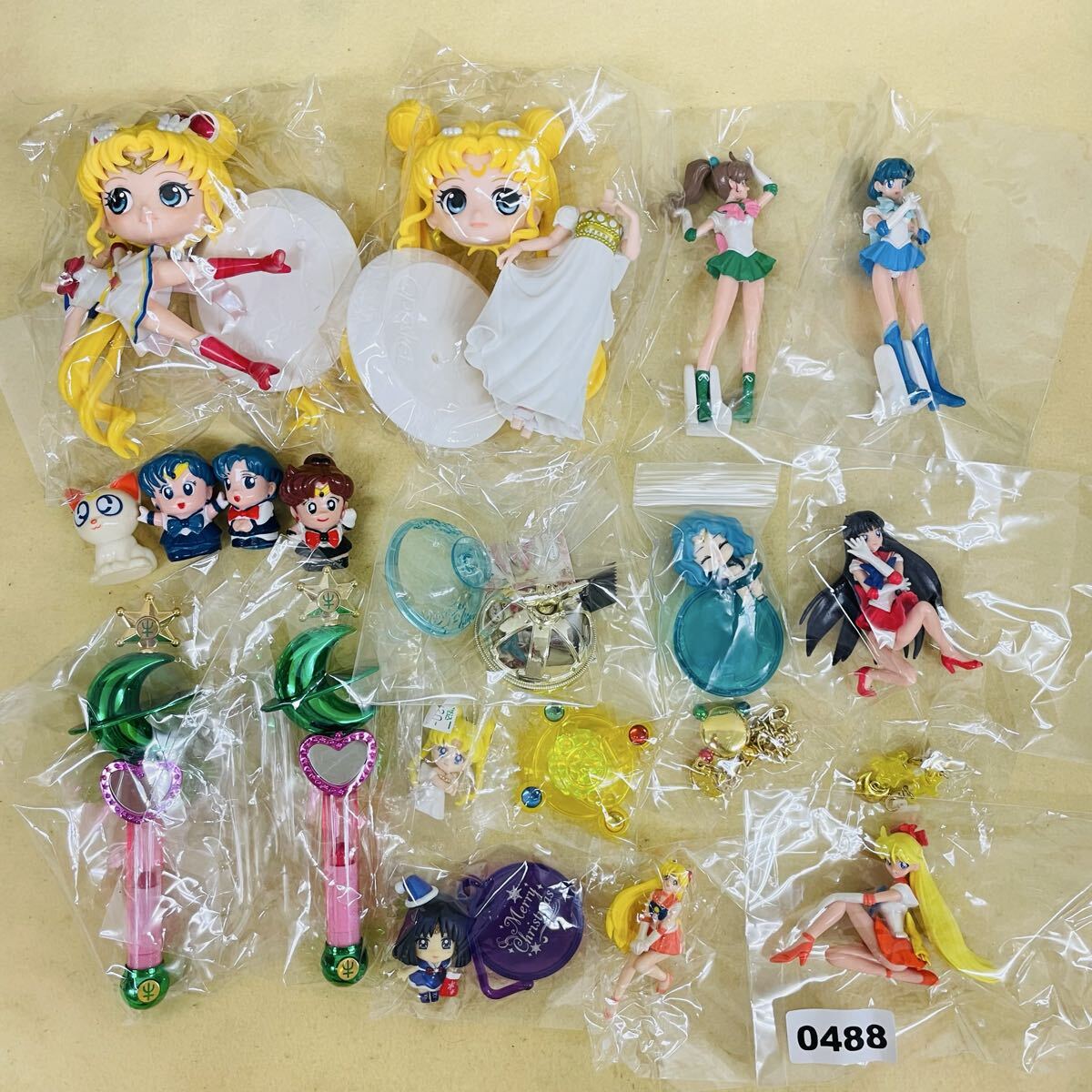セイラームーン 人形 まとめ売り 2025年最新】Yahoo!オークション -セーラームーン 人形の中古品