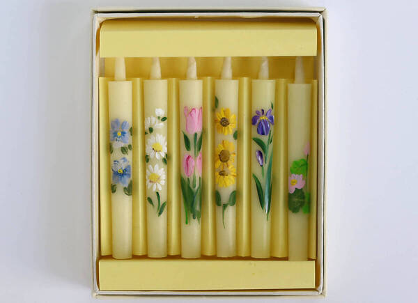 【仏壇仏具】手描きの蒔絵入り和蝋燭 絵ろうそく 6本箱入り 法事法要初盆のお供えなどに①