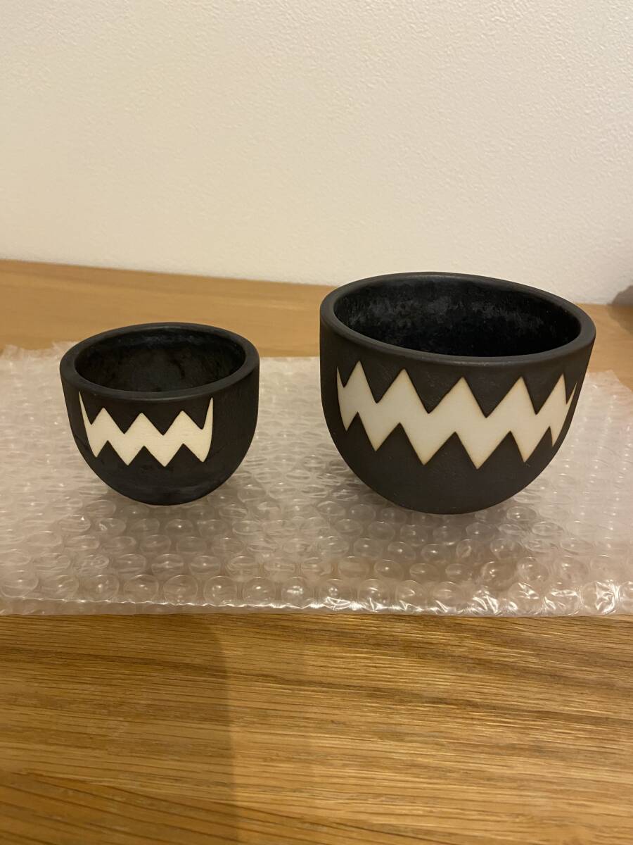 即完売　VALIEM 鉢　MONSTER MOUTH モンスターマウス Amazon.co.jp: VALIEM バリウムMONSTER MOUTH SKULL S 鉢