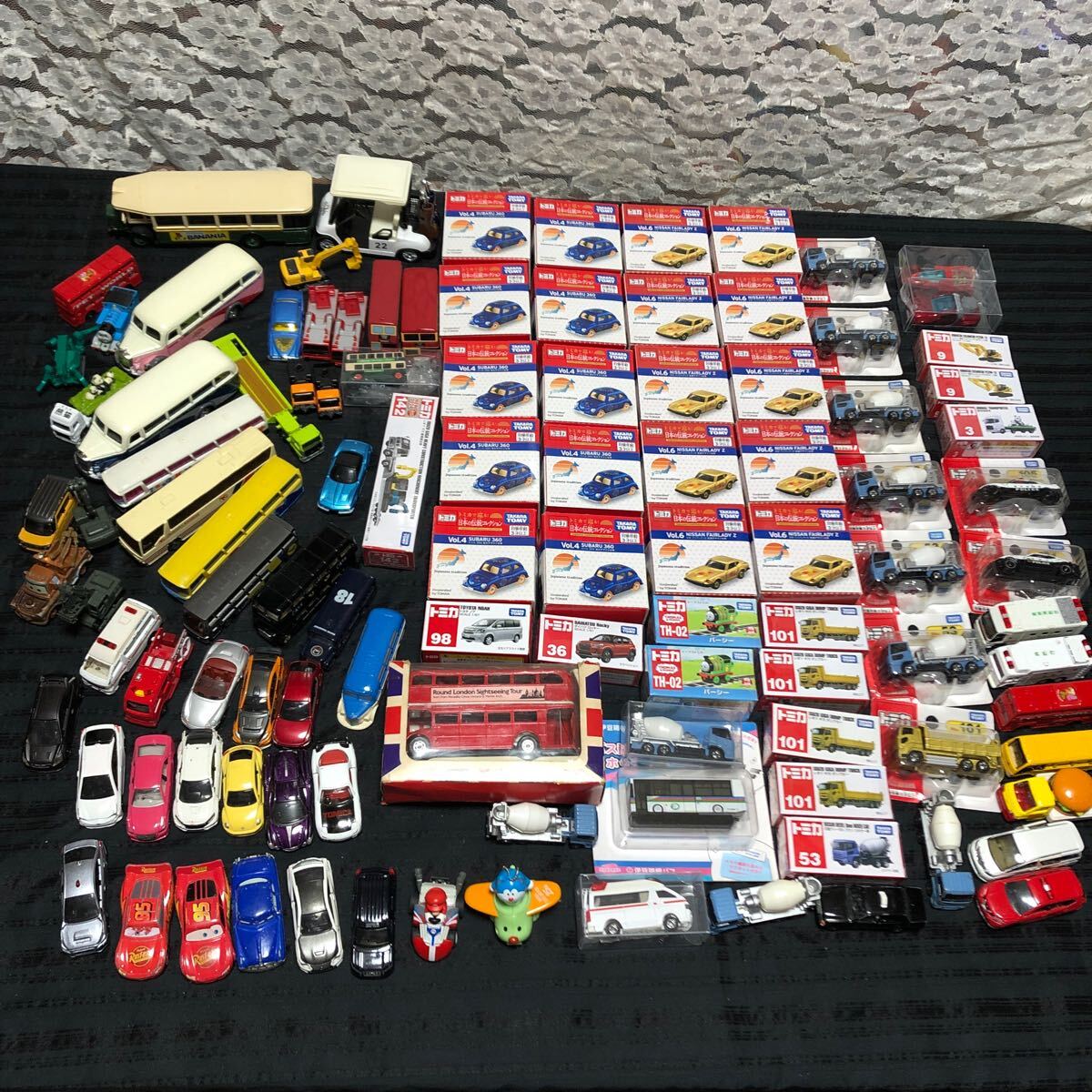 トミカ ミニカー 大量 新品 Yahoo!オークション -「トミカ ミニカー 大量」の落札相場・落札価格