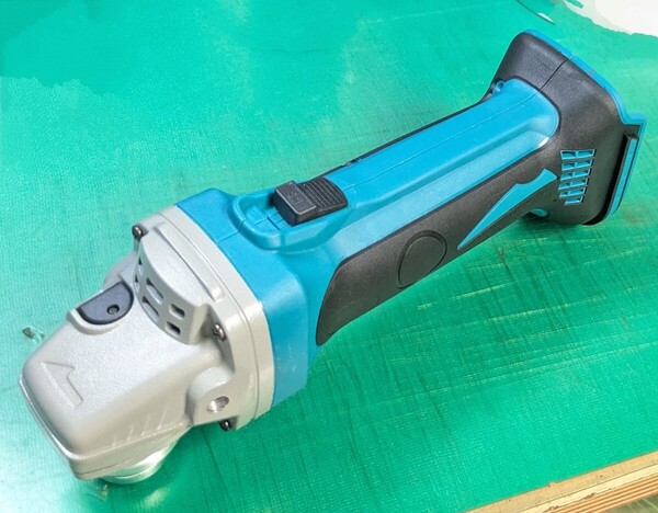 グラインダー 電動式ディスクグラインダー 【本体のみ】 電動式ディスクグラインダー ブルー マキタ makita 純正品 対応 100ミリ