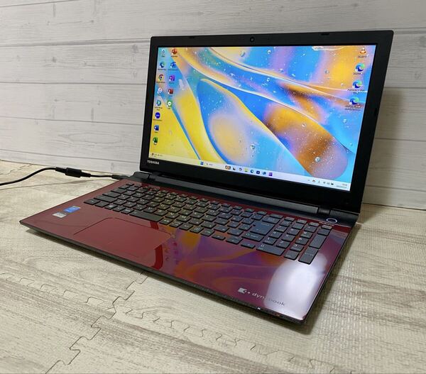 Win11 Office2024 i3 5005U 8GB 新品SSD512GB Blu-ray USB3.0 Bluetooth テンキー Webカメラ フルHD 地デジ 年賀状 生成AI 初心者 東芝