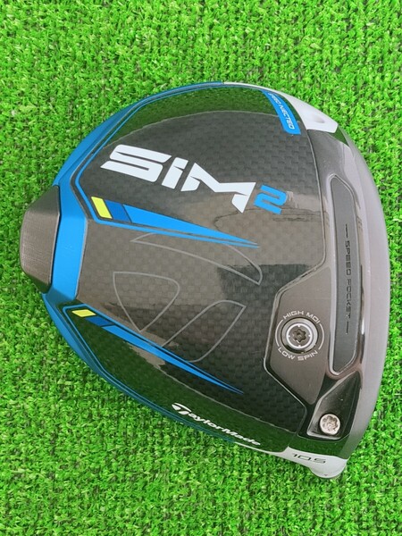 【送料無料】(DH1023)状態まずまず!名器シム2!TaylorMade テーラーメイド SIM2 10.5° 10.5度 1W ドライバー ヘッド単品 ヘッドカバー付
