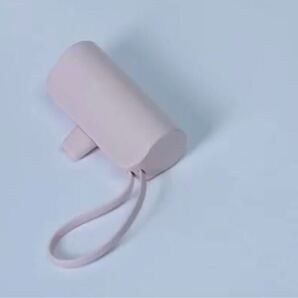 モバイルバッテリー 軽量コンパクト 5000mAh 急速充電 スタンド機能付き type-c 内蔵USBケーブル PSE認証済み ピンク