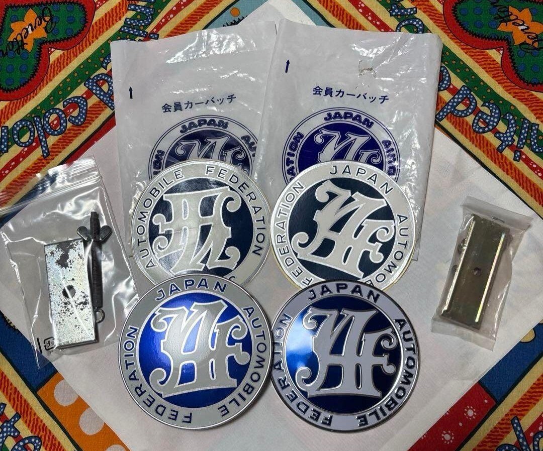 レア 日本自動車連盟20周年記念エンブレム Amazon | 全日本自動車連盟JAF METALエンブレムバッジ全車対応