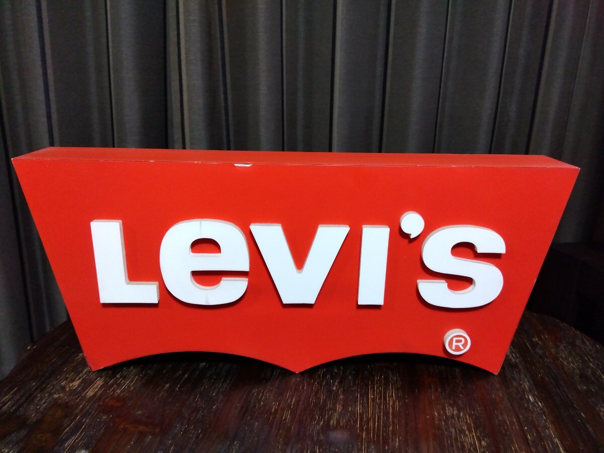 ヴィンテージ LEVI'S リーバイス サイン ディスプレイ ノベルティ 非売品 Yahoo!オークション -「リーバイス」(看板) (広告、ノベルティ
