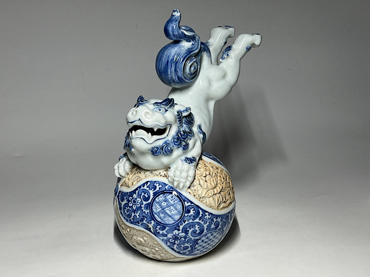 有田焼 鉄山 獅子陶器置物 Yahoo!オークション -「獅子 置物」(伊万里、有田) (日本の陶磁