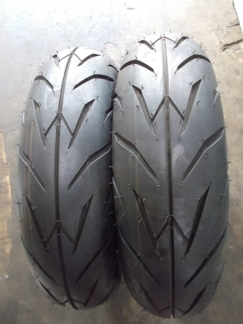 新車外し　グロム　タイヤ前後セット バイク整備！グロムの前後タイヤ交換 - YouTube