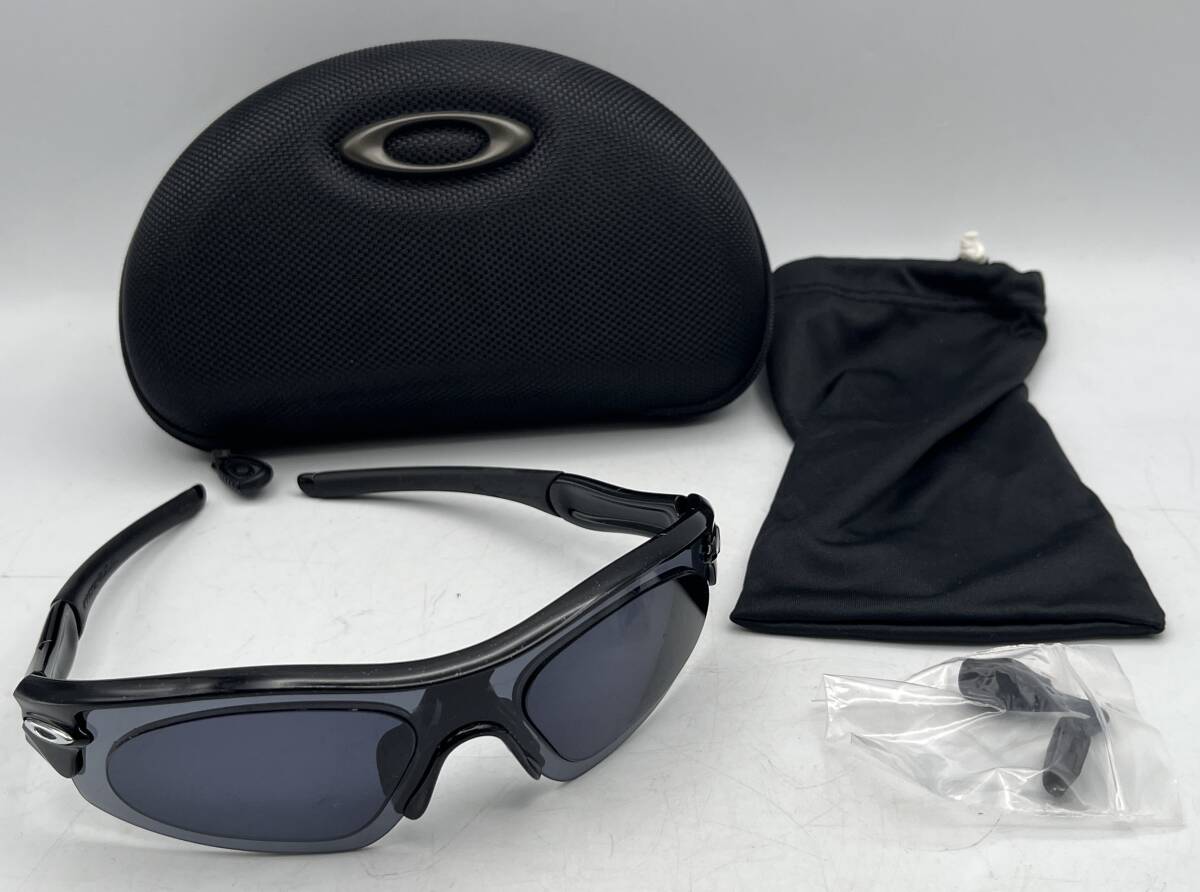 未使用級・希少 オークリー メタリックブラック サングラス OAKLEY 2025年最新】Yahoo!オークション - セル、プラスチックフレーム