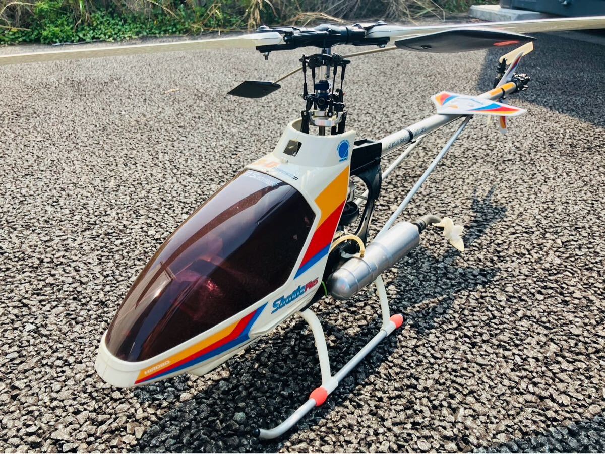 ヒロボーシャトル ZXX ラジコンヘリコプター FUTABA T7Cプロポ付き Yahoo!オークション -「ラジコンヘリコプター シャトル」の落札