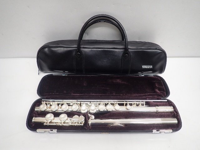 とおちゃんYAMAHA 211SII フルート 本体 ケース付き 中古品 とおちゃんYAMAHA 211SII フルート 本体 ケース付き 中古品