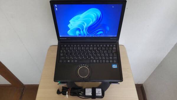 Panasonic Let's note CF-SX1WEXHR/Core i5-/SSD128GB/メモリ8GB/12.1型/Windows11pro(最新24H2)&Office2021pro
