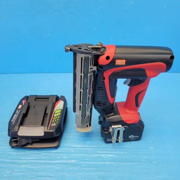 51★送料無料!★MAX 18V充電式フィニッシュネイラ TJ-35FN2 充電器バッテリ 中古動作品 ●★●★●★●