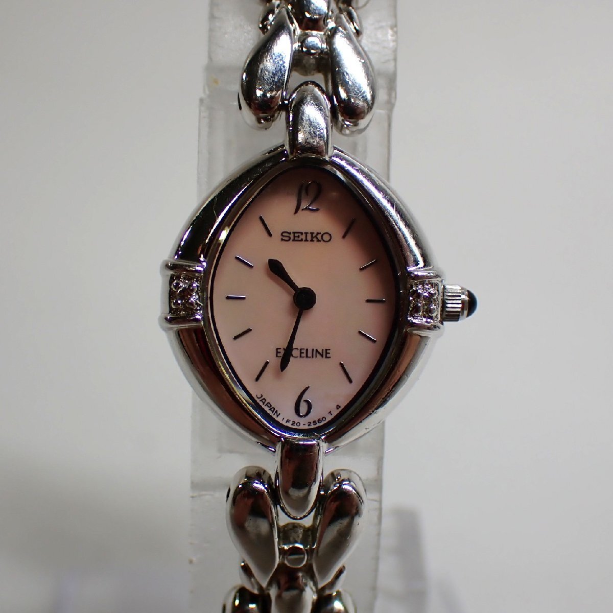 珍品　稼働品　セイコー SEIKO 1F20-0B50 GP 4個　ルビー付き Yahoo!オークション -「seiko 1f20」(その他) (セイコー)の落札