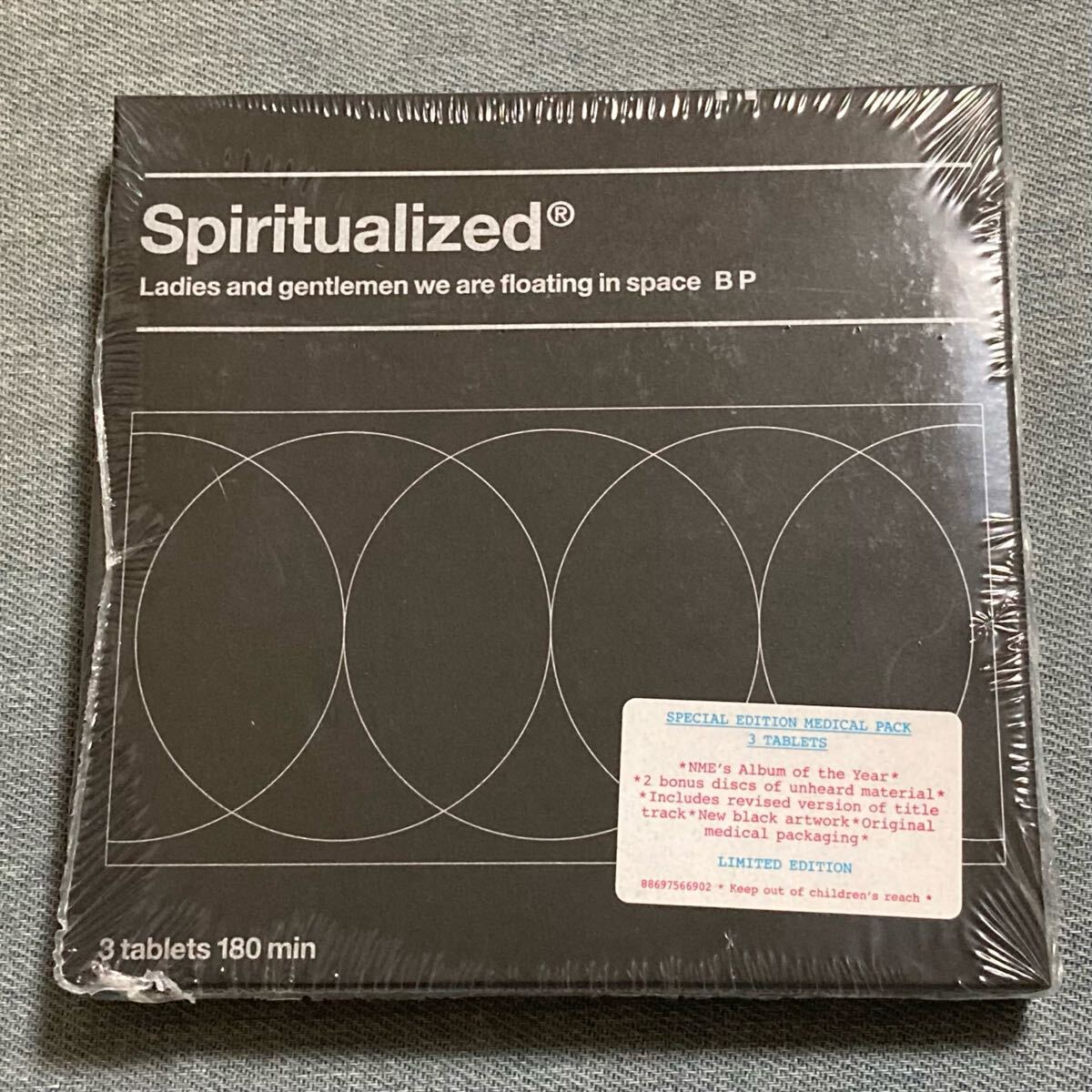Spiritualized サードアルバム 再発限定盤3CD BOX仕様 未開封 Yahoo!オークション -「spiritualized」(S) (ロック、ポップス