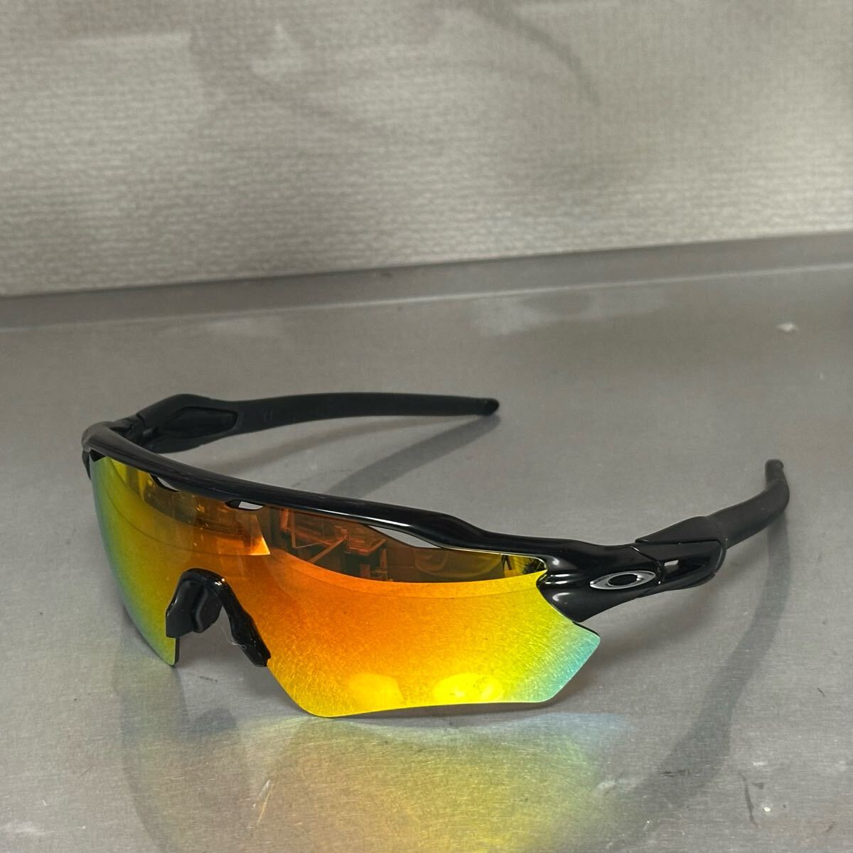 【中古】OAKLEY(オークリー)カモフラージュ柄ゴーグル ケース付 楽天市場】オークリー ゴルフ（柄カモフラージュ・迷彩