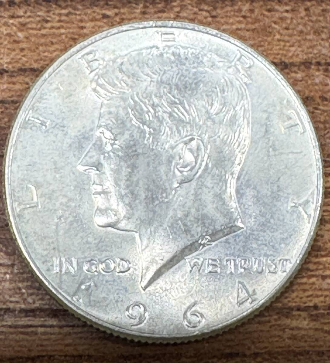 1964-1969 アメリカ 50セント 銀貨 6枚まとめ 10セントおまけ付 1964-1969 アメリカ 50セント 銀貨 6枚まとめ 10セントおまけ付