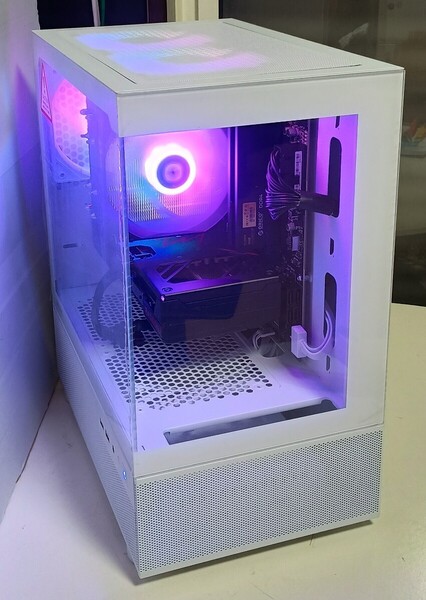新品パーツ構成 ゲーミングPC Ryzen7 5700x メモリ32GB RX9060XT 16GB SSD1TB Windows11 WiFi モンハン FFベンチ #RTX5060