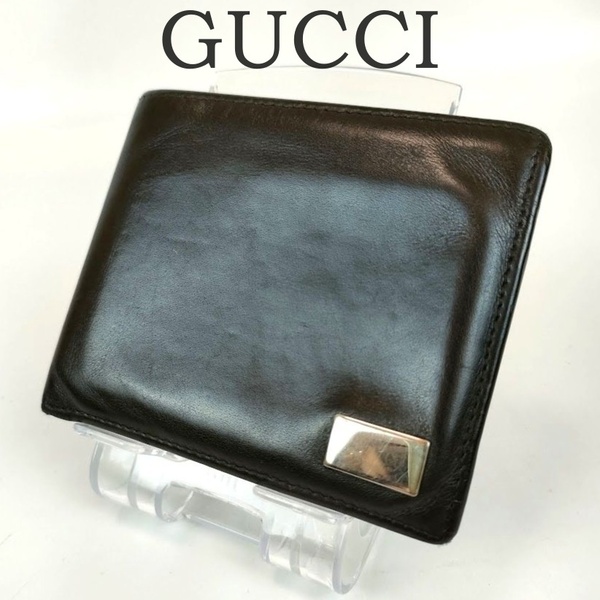 GUCCI グッチ 二つ折り財布 ブラック 黒 GG柄ロゴプレート シルバー レザー 小銭入れ無し 札入れ メンズ ブランド 中古 レア 希少