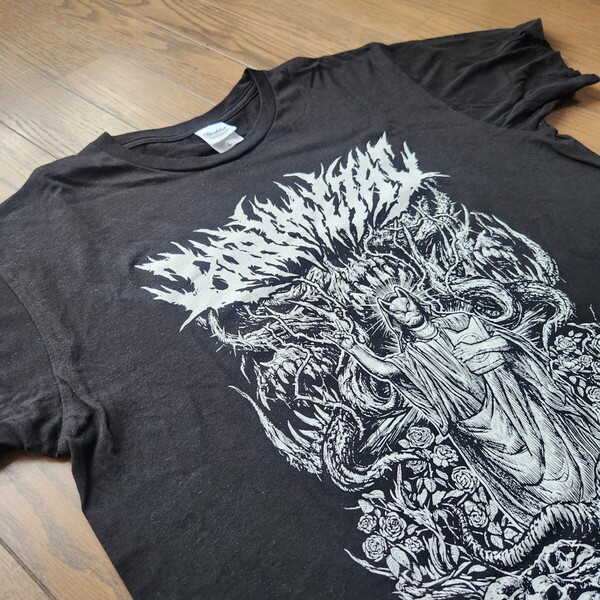 ★BABYMETAL③2014年3月1日、2日LEGEND赤い夜・黒い夜”日本武道館記念ブルータルキツネ様Tシャツ サイズL ベビーメタル バンドT