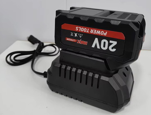 MAKITA マキタ電動工具 - 互換LI-IONバッテリー充電器 18V~21V 型互換 充電器 AC100V-240V 50Hz/60Hz (168)