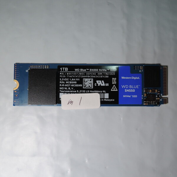 WD Blue 1TB M2 SSD SN550 #m1