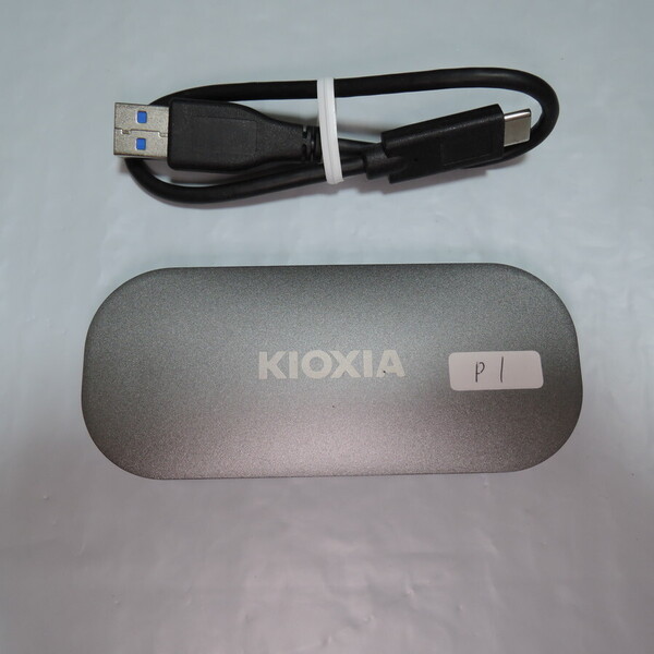 KIOXIA EXCERIA PLUS ポータブルSSD 1TB #P1