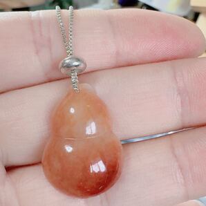 R2-01558天然石 《本物保証》赤翡翠ペンダント ネックレスSV999約45cm(調整可能) 健康長寿 パワーストーン 縁起物