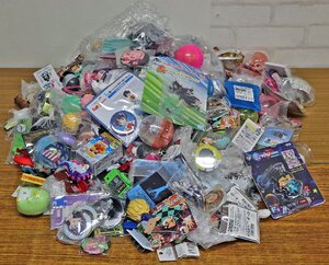M◆中古品◆食玩/グッズ まとめ売り 『ワンピース/鬼滅/ドラゴンボール/ポケモン/リコリコ/ブルロ/推しの子 他』重量(約):8.9kg 一部未開封
