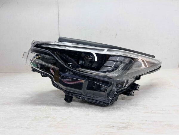 ★送料込★即決 インプレッサ/クロストレック GU6/GU7/GUD/GUE 純正 LED 左 ヘッドライト ランプ KOITO 100-6047M 4A スバル 送料無料 8743