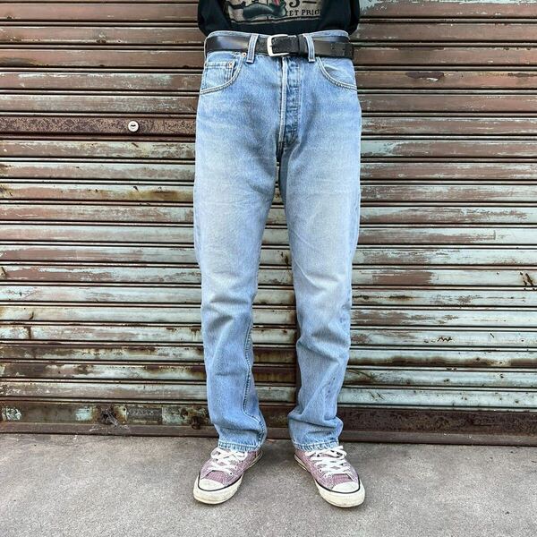 90s USA製 Levi's 501 デニムパンツ W31 L32 W78cm リーバイス ヴィンテージ グランジ ダメージ ジーパン ジーンズ 546刻印 インディゴ 80s