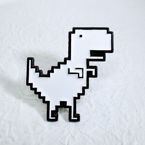【ピンバッジ】恐竜 ピクセル モノクロ 通信障害ザウルス