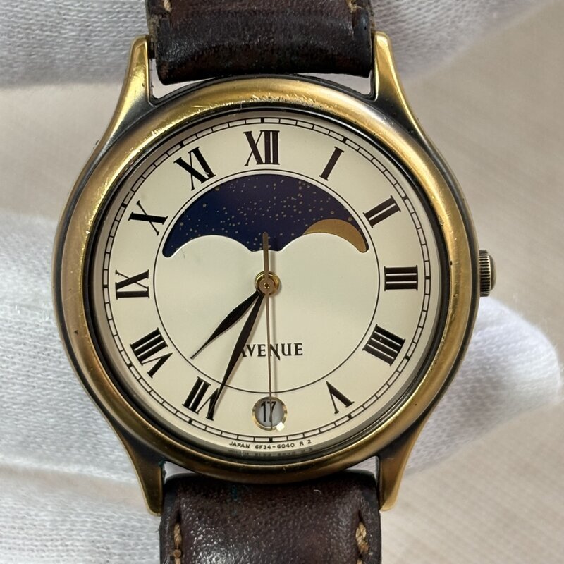 レア SEIKO CADET ムーンフェイズ ユニセックス Yahoo!オークション -「セイコー アベニュー ムーンフェイズ」の