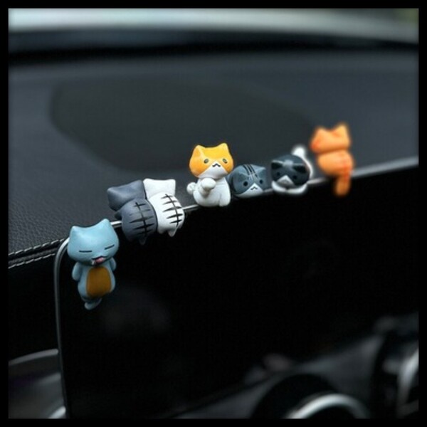 猫 カーアクセサリー ミニチュア フィギュア かわいい オブジェ 置物 樹脂