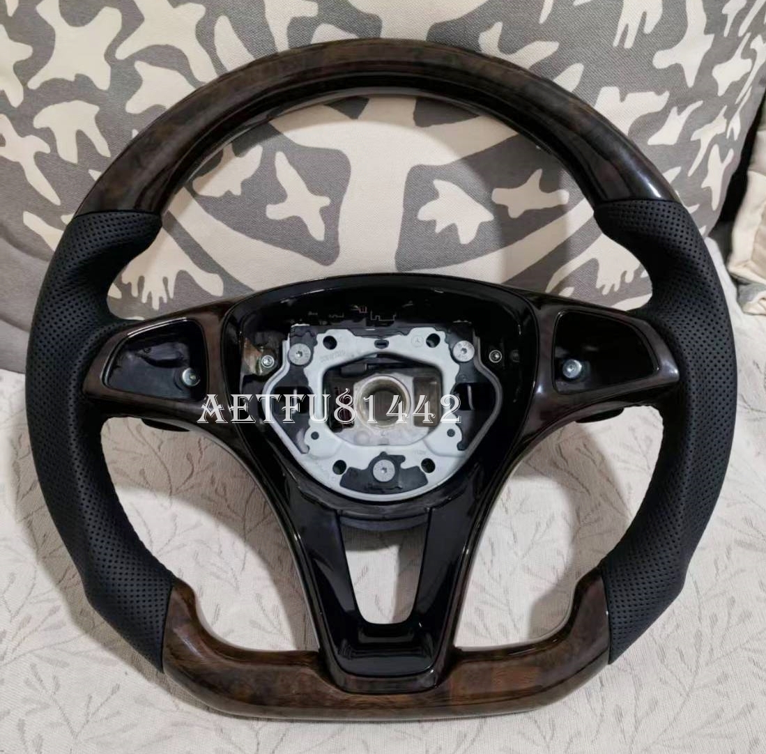 t*4様 メルセデス・ベンツ 　ホワイトステアリング 　縦目 t*4様 メルセデス・ベンツ ホワイトステアリング 縦目 t*4様