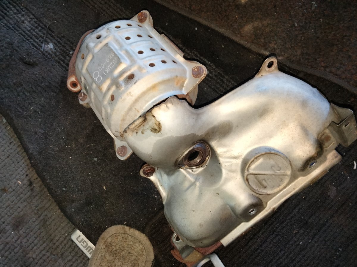 スズキ ワゴンR K6A触媒 Yahoo!オークション -「k6a 触媒」(自動車、オートバイ) の落札