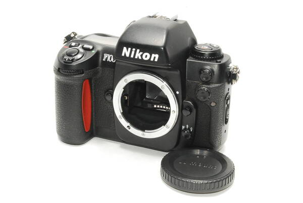 Nikon F100 ボディ ブラック ニコン 一眼レフカメラ フィルムカメラ【ジャンク】z652
